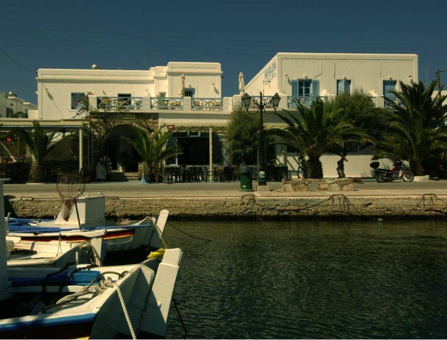 Hotel Mantalena Antiparos Town Exterior foto
