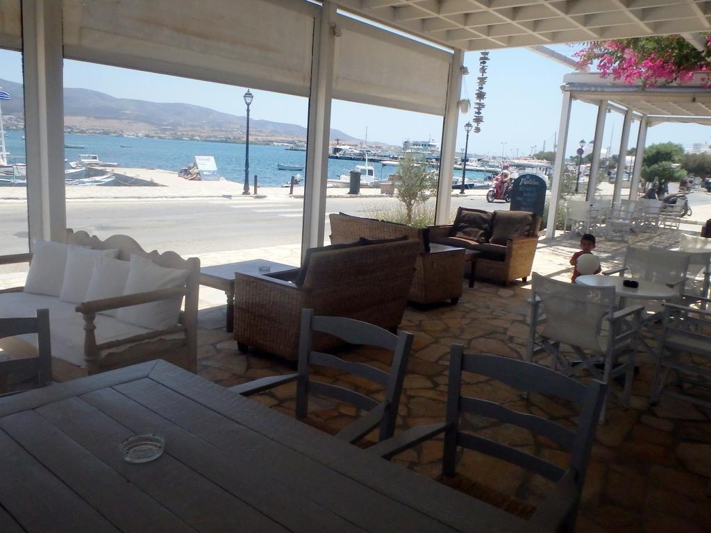 Hotel Mantalena Antiparos Town Exterior foto
